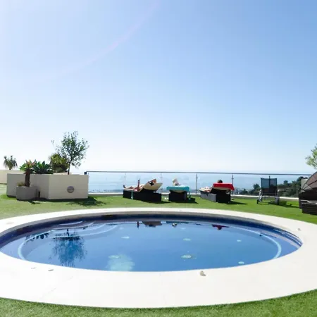 Vivi Homes - Elisa Pool, Gym & Sea View 公寓 *