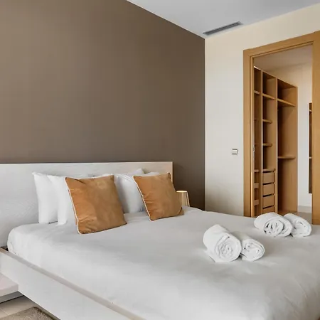 Apartment Vivi Homes - Elisa Pool, Gym & Sea View